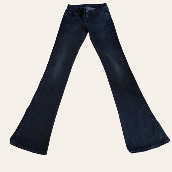 7 For All Mankind Size 27
Kaylie Midnight NY Dark Slim Boot-Cut Jeans - Picture 3 of 7